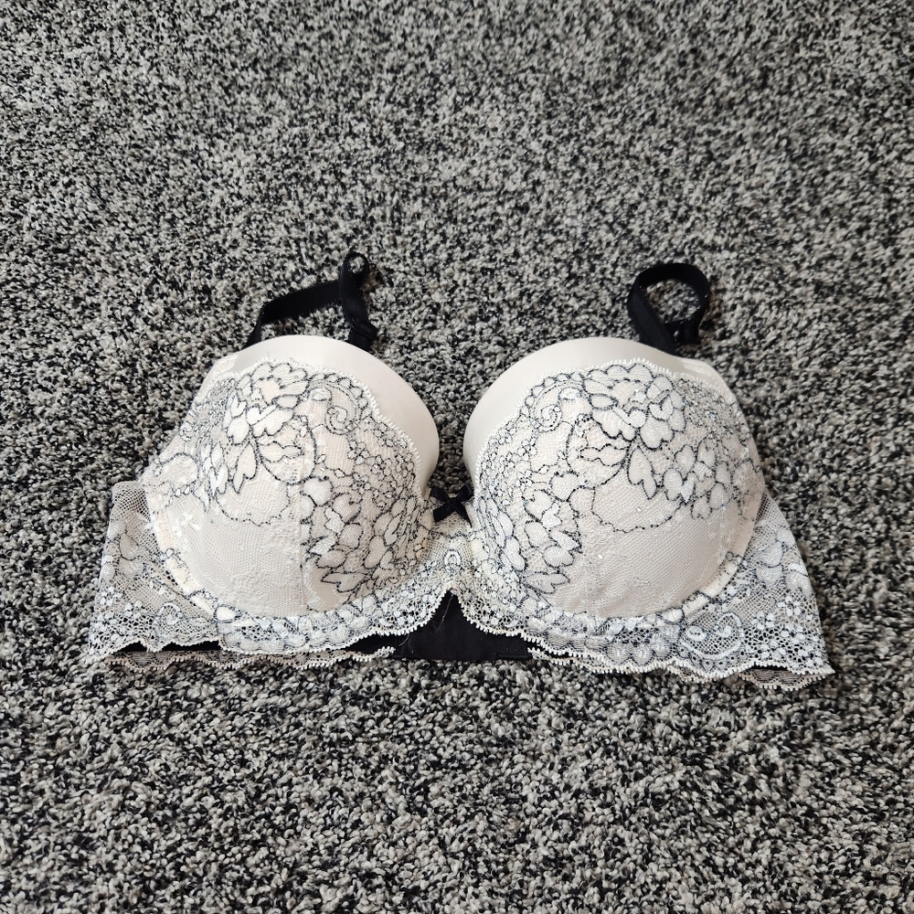 victoria's secret dream angels lined demi bra 34D White/Cream Lace/black Bling